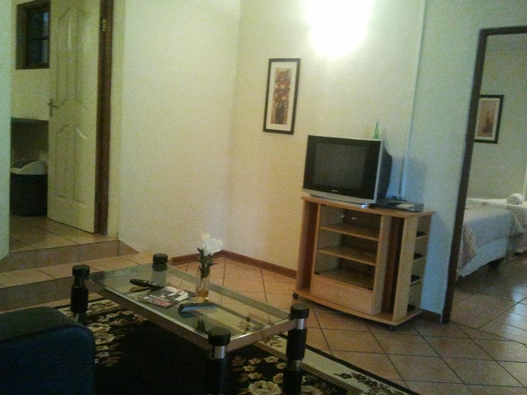 Country Link Guest Lodge コマティプルト 部屋 写真